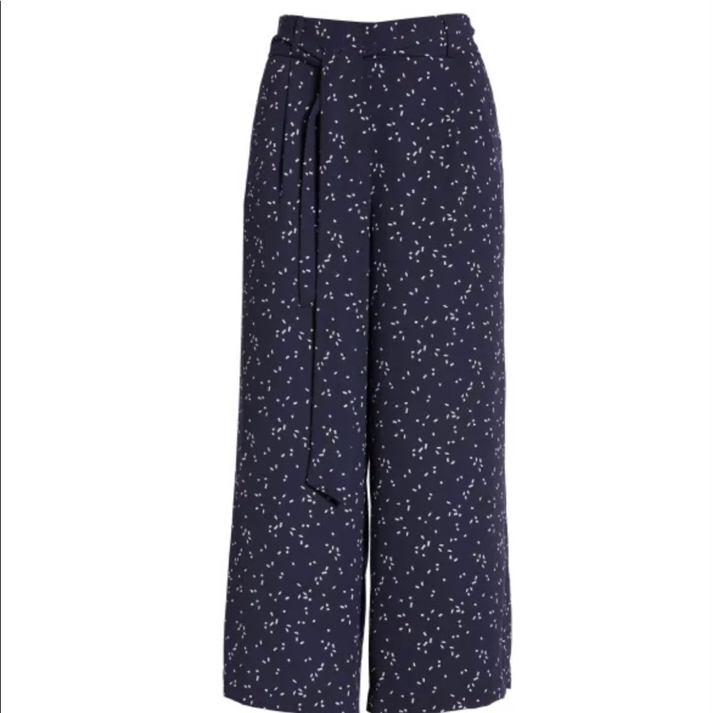 Size L blue and white patterned wide leg pants